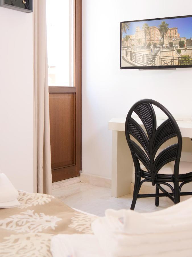 Oidu - Cagliari Suites Экстерьер фото